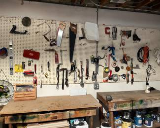 Tools and workbenches