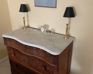 3-drawer chest/dresser with marble top, pair of brass candle lamps