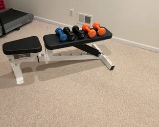 Weight bench and hand weights