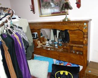 Batman pillow!!! Very nice headboard, would bake a great project piece, and turn it into a serving bar