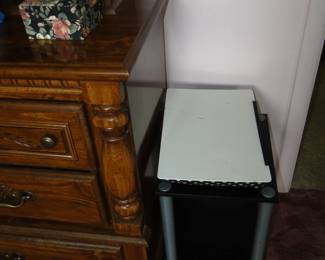 Very nice black table or side table