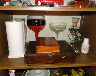 Lots of great and unusual items at this sale 