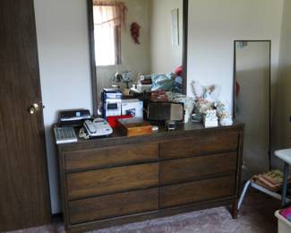 Very nice Mid Century modern dresser with mirror