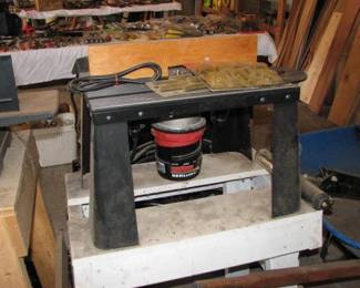 router and table