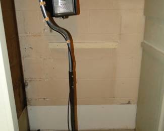 Adjustable spotlight