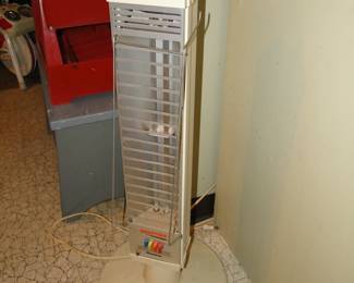 Tall upright heater
