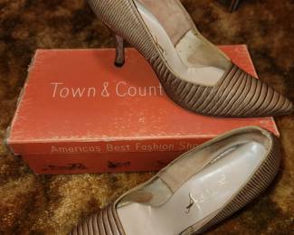 Vintage women's shoes