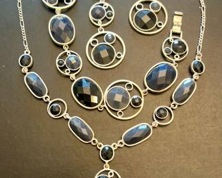 Matching Necklace, Earrings & Bracelet Set