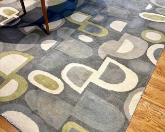 Crate & Barrel Sydney Rug - 8' x 10'