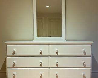 Vermont Tubbs Dresser & Mirror