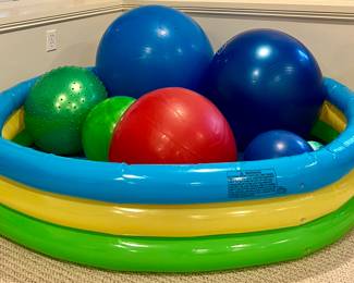 Inflatable Ball Pit