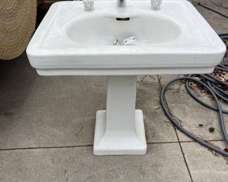 vintage sink 