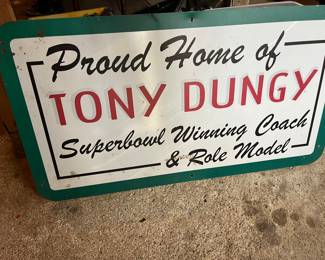 tony dungy sign