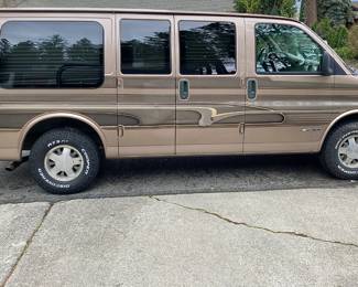 1997 Chevrolet Express G1 Passenger Van