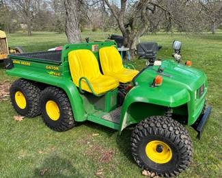 2002 Gator 6x4 with operators manual and paperwork