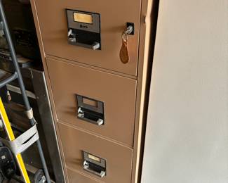 Fire safe file cabinet