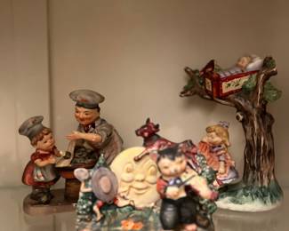 Vintage Lefton Figurines