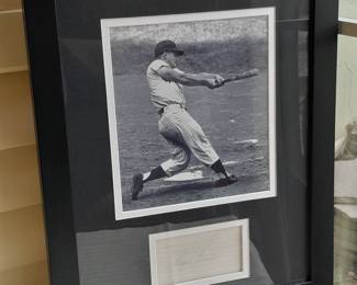Photograph Of NY Yankees Roger Maris #9 With Notecard Autographed By Roger Maris. (Uncertified). Measures 14x18.