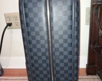 GENUINE Louis Vuitton Graphite Hard Shell Carry On Suitcase