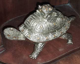 Turtle Trinket Box W/ Rhinestones & Magnifying Glass