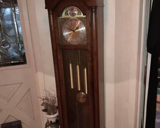 Howard Miller Wood Case Clock W/ Finial
