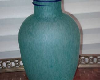 9" Frosted Turquoise Art Glass Vase (Unsigned)