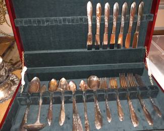Gold Toned Flatware Set W/ Wooden Storage Box