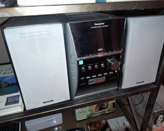 Panasonic CD Stereo System (SA-PM313)