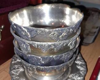 Pewter Grapevine Snack Bowl & Underplate Set