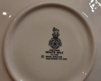 Royal Doulton Dinnerware Set ("White Nile" Pattern)