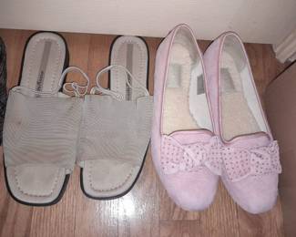 Woman's Flat Shoes