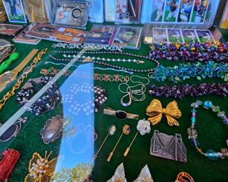 Sports card collection including baseball, football, basketball, hockey & more. Including rookie cards, autographed cards, patch cards, numbered series cards, sets & more. Some  jewelry & watches. 