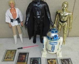 1977 & 1978 Star Wars Action Figures & Trading Cards