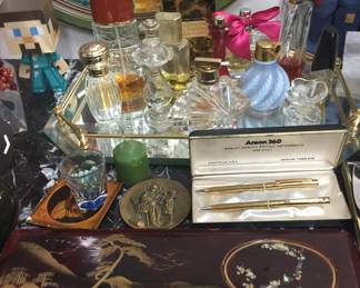Assorted bottles - display tray & assorted items