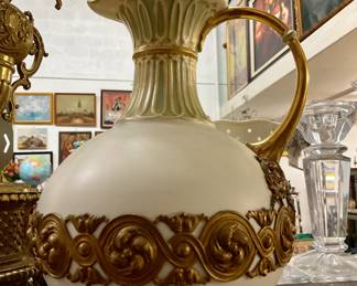 Vintage porcelain & gold leaf pitcher w/handle