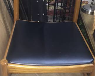 Mid-Century side or desk chair