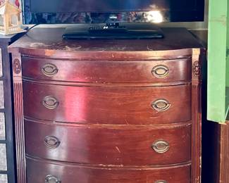 Antique 5-Drawer Dresser