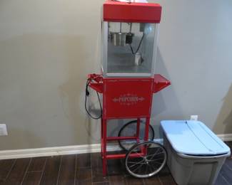 Standing popcorn machine/cart