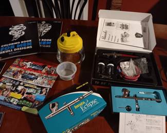  Passhe Air Brush Kit, Iwata Eclipse Air Brush, Stencils and Books.. All like new