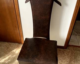 dressing chair / storage - $5
