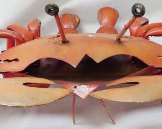 86 - Metal Crab 7x14x12
