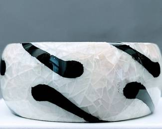 Deborah Gaspar Designer Bracelet Black And White Crackle Bangle
