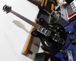 Gretsch Electromatic Hallow Body Guitar