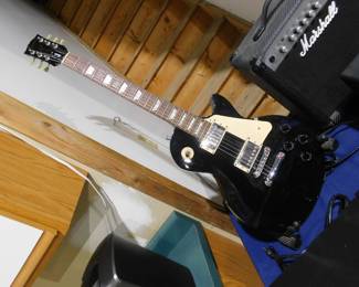 Gibson Les Paul Electric Guitar