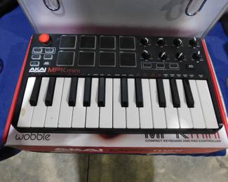 Akai MPK Mini