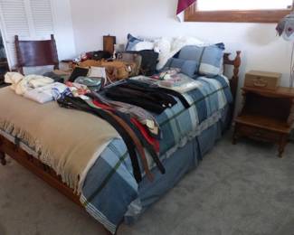 Vintage bedroom furniture & mattress and box spring 