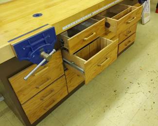 Large Woodworking Bench with 10 drawers & 3 Record Bench Vises