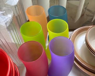 vintage frosted glasses 