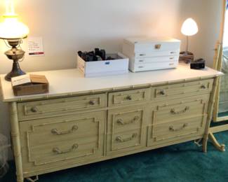 Thomasville triple dresser 