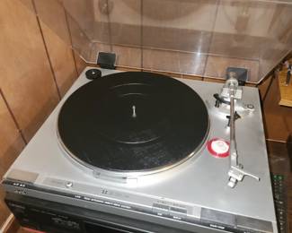 JVC turntable